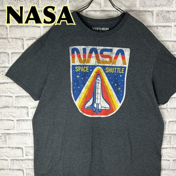 NASA ナサ スペースシャトル ロケット 企業ロゴ Tシャツ 半袖 輸入品 春服 夏服 海外古着 会社 航空宇宙局 ゆったり 宇宙