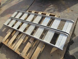 [1 collection 0.5T for ] day light. aluminium bridge. road board ( length 1800MM width 295MM valid width 250MM) for searching. Yumbo. temporary. dump. tractor ①