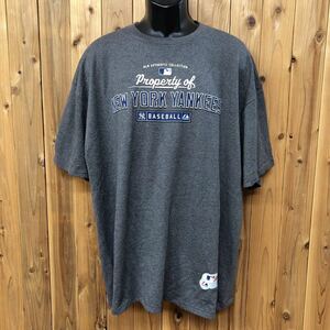 Authentic /Majestic /メンズ2XL グレー 半袖Tシャツ トップス プリントTシャツ NEW YORK YANKEES /BASEBALL 野球 アメカジ USA古着