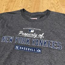 Authentic /Majestic /メンズ2XL グレー 半袖Tシャツ トップス プリントTシャツ NEW YORK YANKEES /BASEBALL 野球 アメカジ USA古着_画像4