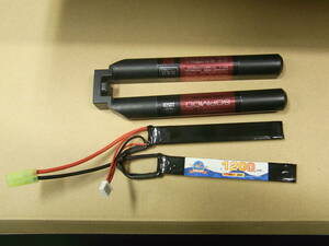 海外製　電動ガン　リポバッテリー　7.4V　1200mah 25C~50C　セパレート細身収納タイプ