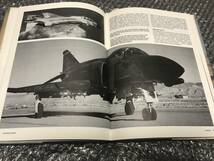 洋書★F-4 ファントム【初飛行30周年記念 写真集】★アメリカ空軍戦闘機 飛行機 軍用機★ハードカバー 絶版本_画像5