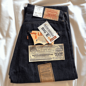 バレンシア工場製 1955年モデル LEVI’S 501XX 501-0003 W34 L36 デッドストック 米国製 リジッド 50s 55s アメリカUSA製 555 55501 未使用