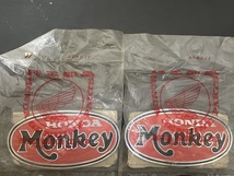 当時物!★【未開封】★希少!入手困難!★HONDA ホンダ 純正部品●モンキー Monkey Z50Z Z50A●タンク エンブレム●2個セット★87121-045-690_画像1