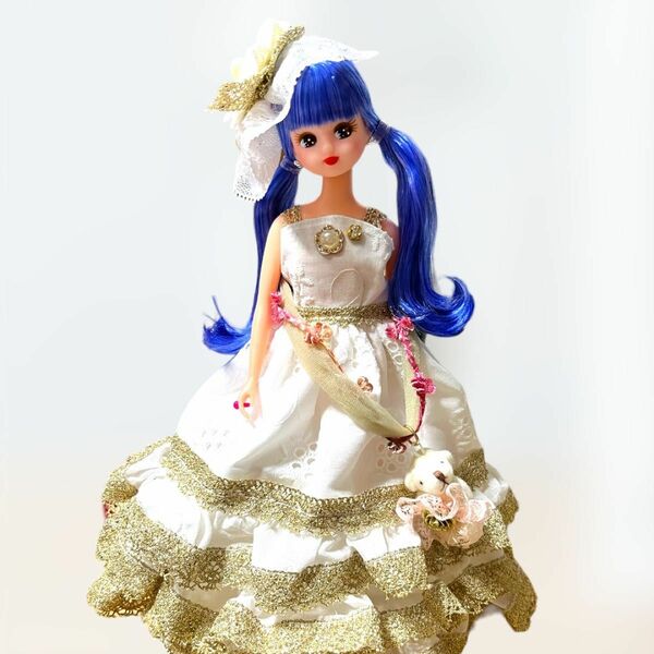 #Licca リカちゃんママ　ジェニー　ハンドメイド　ホワイトロングドレス