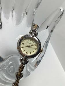【LEGRA VALENCIA】腕時計　中古品　稼働品　電池交換済　レディース腕時計　1-73 sh