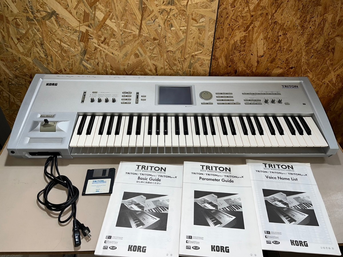 ヤフオク! -「korg triton 61」(鍵盤楽器) (楽器、器材)の落札相場