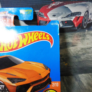 HOTWHEELS LAMBORGHINI URUS ホットウィール ランボルギーニ ウルス   カード傷み   ///(98)の画像5