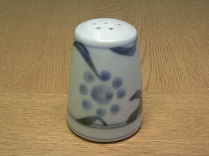  Japanese style ceramics. seasoning container 1 piece 