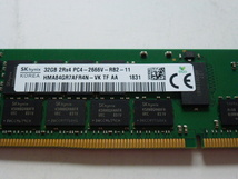 メモリ サーバーパソコン用 1.20V SK hynix PC4-21300V(DDR4-2666V)ECCRegistered 32GB 起動しますが小さいチップ欠損ありジャンク品扱です_画像2