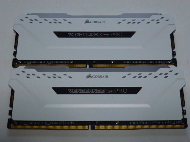 CORSAIR DDR4-32GB 4600MHz CL18 デスクトップPC用メモリ VENGEANCE RGB RT 32GB 16GB 通販 