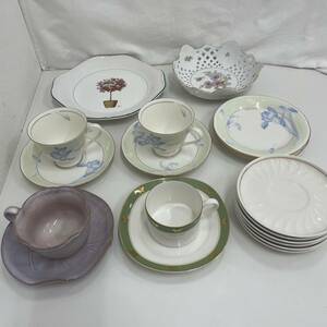 #6718 洋食器 まとめ Fine China HANAE MORI 他 カップ ソーサー 皿 陶器 色々 大量 現状品