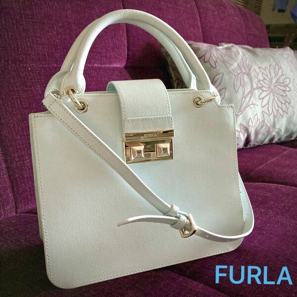 かおりん様用　【極美品】FURLA BELLA SATCHEL フルラ　2way ショルダーバッグ ハンドバッグ アイスブルー