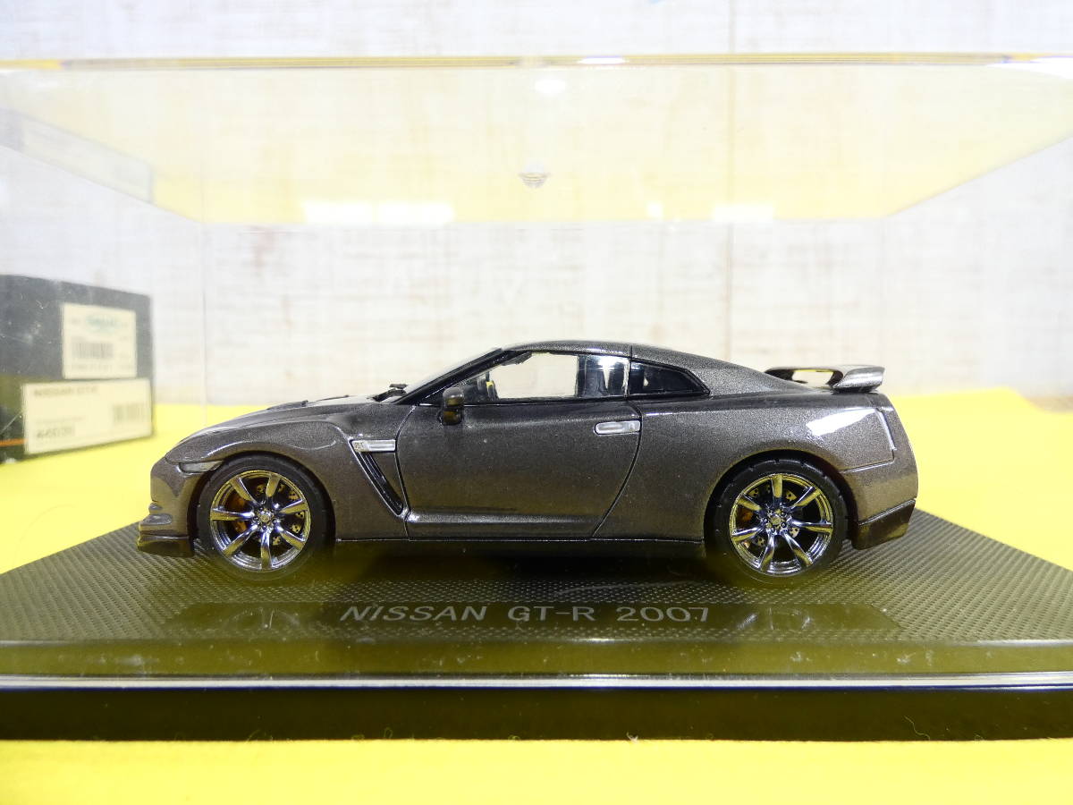 EBBRO エブロ 1/43 NISSAN GT-R TITANIUM GRAY 日産GT-R 44039 @60 (6