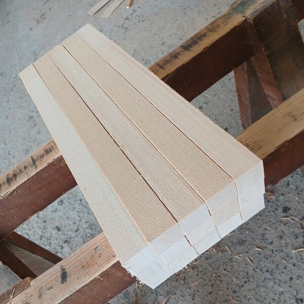 角材-714【52.5×3.5×3cm】 国産ひのき　角材　15本セット　 工作　 枠組み　 一枚板 　桧　 檜 　DIY