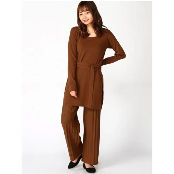 JEANASIS ミニマルニットセットアップ セットアップ ジーナシス