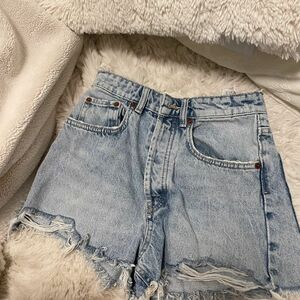 ZARA ショートパンツ デニムパンツ