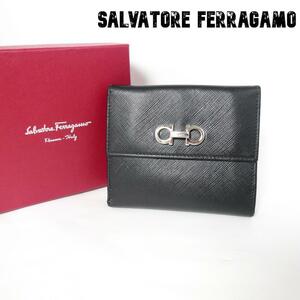 良品 綺麗 Salvatore Ferragamo サルヴァトーレフェラガモ ガンチーニ 二つ折り 財布 コンパクトウォレット レザー 黒 ブラック