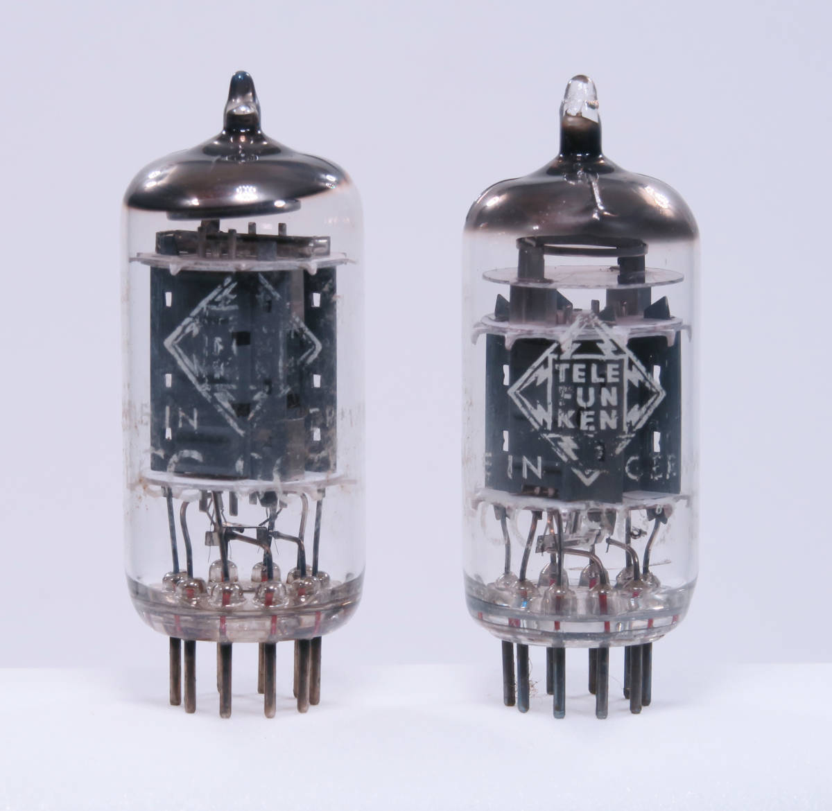 ◇ビンテージ真空管◇ECC802S（12AU7高信頼管）◇Telefunken ダイヤ