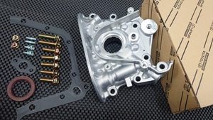 AE86・4AG・16バルブ・オイルポンプASSY、交換取付ボルトセット・トヨタ純正部品・新品☆☆エンジンオーバーホールに★