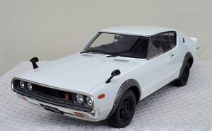 送料無 大きい 発送箱、外箱あり 希少品 SAMURAI 1/12 京商 ニッサン スカイライン ケンメリ GT-R ミニカー ドア類の開閉ありません NISSAN