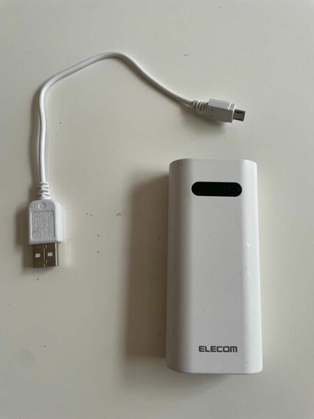 ELECOM(エレコム)　モバイルバッテリー DE-M01L-6400WH