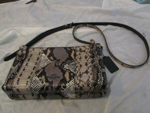 *COACH Coach original leather Sune -k pattern shoulder bag diagonal ..OK ultimate beautiful *
