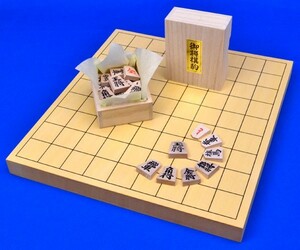  wooden shogi set hiba1 size desk shogi record set ( shogi piece blue ka pushed . piece ) *... wood grain. desk shogi record . easily viewable calligraphic style. tree piece. shogi set 