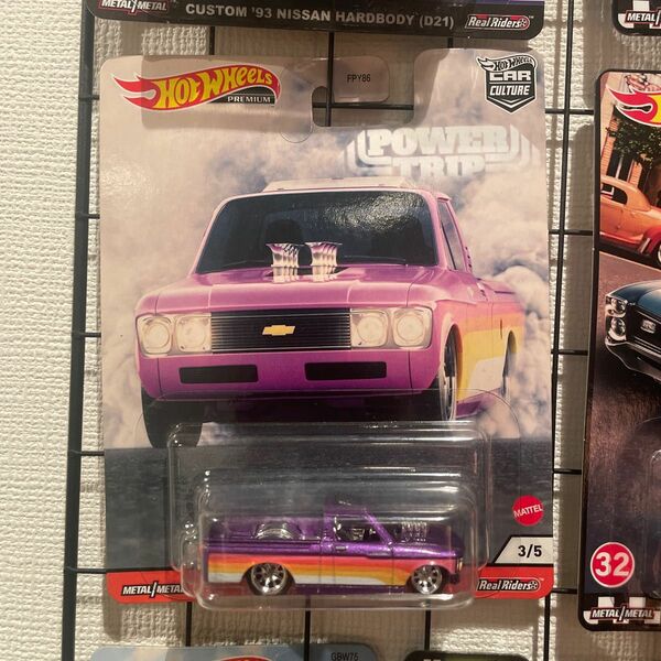 ホットウィール Hot Wheels ‘72 CHEVY LUV