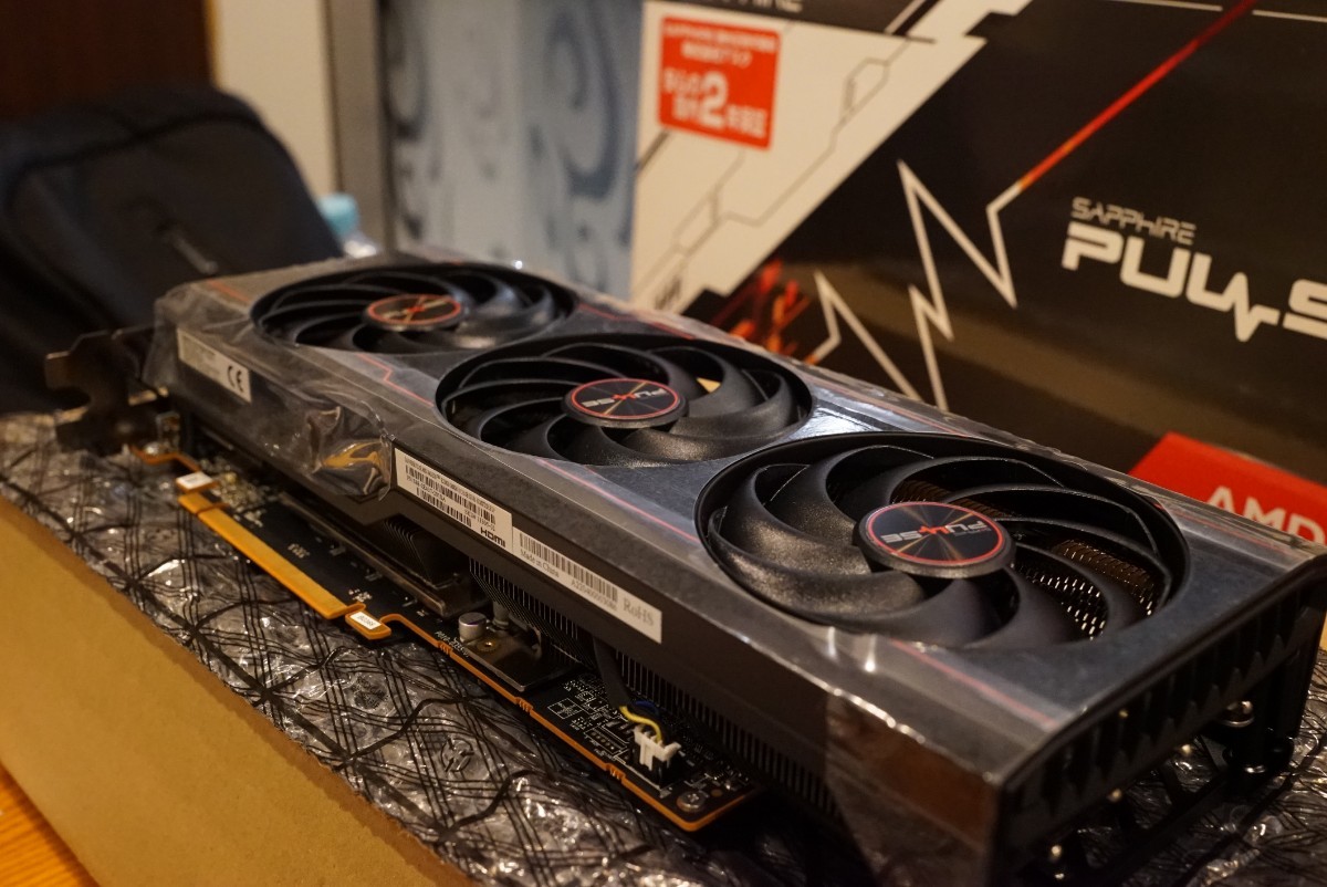 SAPPHIRE PULSE Radeon RX 6800 OC 16G GDDR6 正常動作品稼働日数1ヶ月