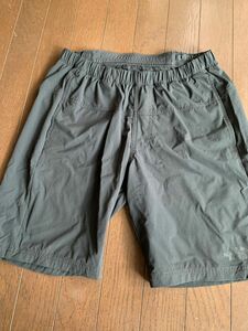 ハーフパンツ ショートパンツ　ノースフェイス　フレキシブルショーツ　　ブラック