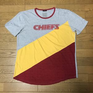 NFL KANSAS CITY CHIEFS MEN’S SHORT SLEEVE T-SHIRTS size-L(着丈74身幅60) 中古 送料無料 NCNR