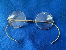 アンティーク　昭和初期頃の18金メガネ、(K18刻印)丸眼鏡、在銘、総重量約30g 珍品_画像2