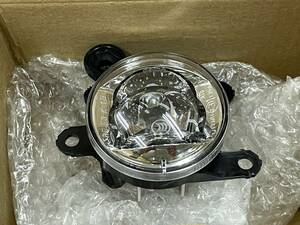 新品 未使用！ 令和5年式 ルークス B44A 右 LED フォグランプ フォグライト 26150-8990E