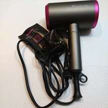 【美品】ヘアドライヤー 大風量 速乾 1300W マイナスイオン 57℃恒温3段階調整 折り畳み式 軽量 ドライヤー 2種類ノズル付き　no.1098_画像7