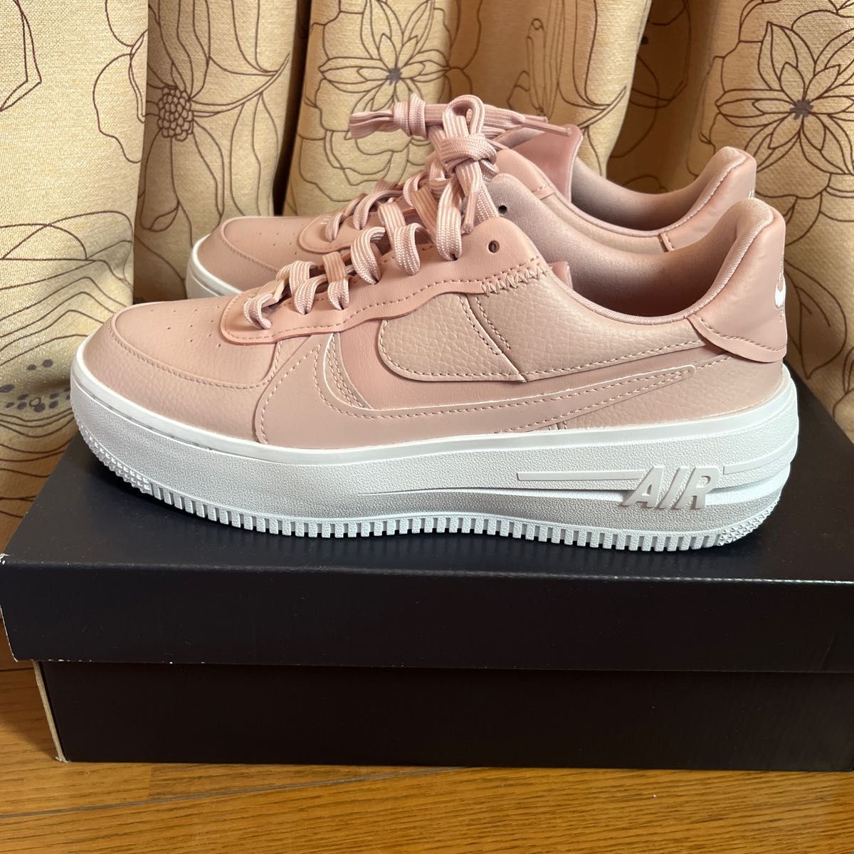 NIKE ナイキ AIR FORCE 1 エアフォース1 ピンク 桃 厚底 25cm PLT AF