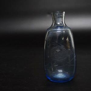 レトロ ガラス 一輪挿し 花瓶 ボタン 牡丹 気泡 ブルーガラス 明治 大正 アンティーク 硝子