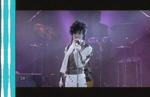 パープルレイン 35mm映画フィルム プリンス as ザ・キッド アルバートマグノーリ監督 Prince as The Kid ■PURPLE RAIN 連続５コマ