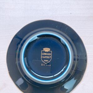 フランス LIMOGES CASTEL リモージュ 22K GOLD プレート 飾り皿 12cm 金彩 瑠璃色 貴族柄 アンティーク調 洋風 フランス製 小皿 西洋人の画像4