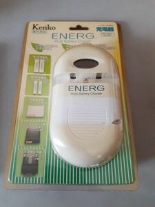 ENERG マルチバッテリーチャージャー