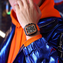 【orange オレンジ】メンズ高品質腕時計 海外人気ブランド CURREN スクエア クロノグラフ 防水 クォーツ式 レザーバンド 8442 正方形_画像3
