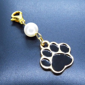  mask charm black . pad . Swarovski pearl ( white ). combining . charm enamel cat dog key holder 