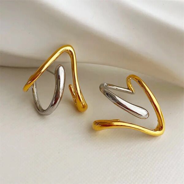 【新品】bicolor nuance pierce:バイカラー ゴールド シルバー ピアス