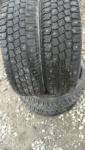 No4 中古タイヤ 205／70R15 ハンコック　ZOVAC　Hpw401 4本 送料込み スパイク