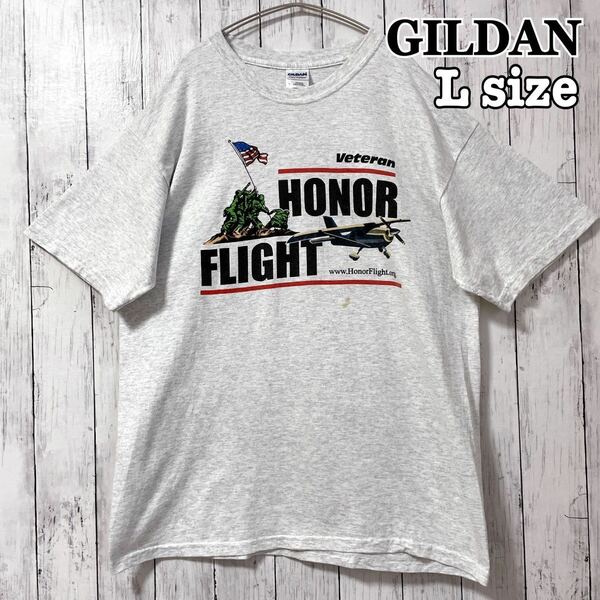 GILDAN ギルダン Tシャツ Tee T-SHIRT 軍 両面プリント しもふりグレー 白系 ホワイト ビッグシルエット オーバーサイズ 古着 海外古着