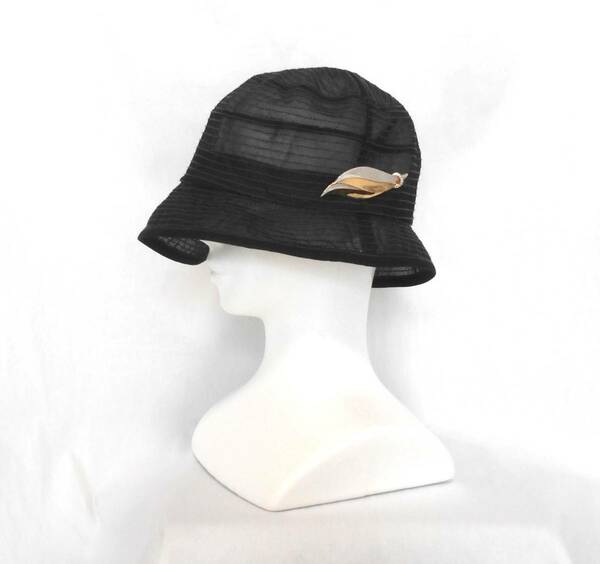 〔美品 送料込み！〕 moonbat ムーンバット ブラック オーガンジー シルク ハット 57cm ( ブローチ付き 黒 帽子 絹100％ アクセサリー )