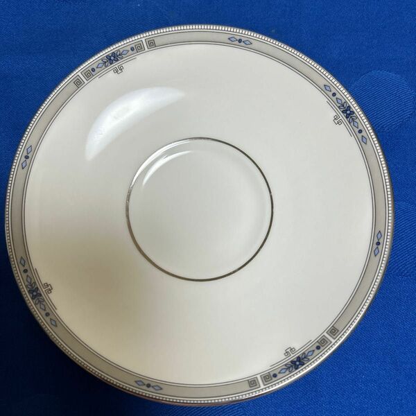 美品！WEDGWOOD ソーサー