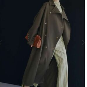 美品　WAVE FRONT OVER COAT