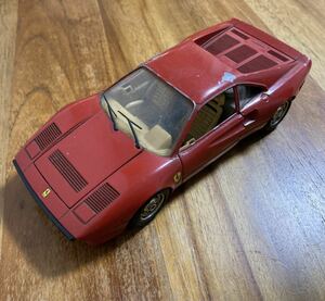 昭和レトロ品 1984年 ミニカー　ヴィンテージ ブラーゴ 1/24 イタリア製 フェラーリ 288GTO 送料無料