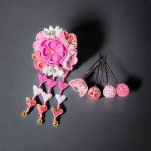 [ hand made ] knob skill hair ornament set pink White Butterfly gold paint The Seven-Five-Three Festival go in ... graduation ceremony kimono small articles crepe-de-chine craftsmanship ornamental hairpin girl hakama mizuhiki 